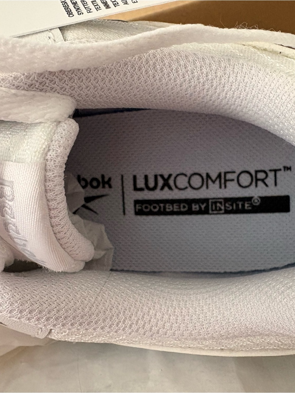 White Classic Reebok Sneaker - Picture 4 of 5